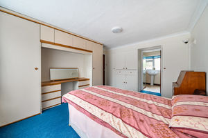 Photo 12- click for photo gallery